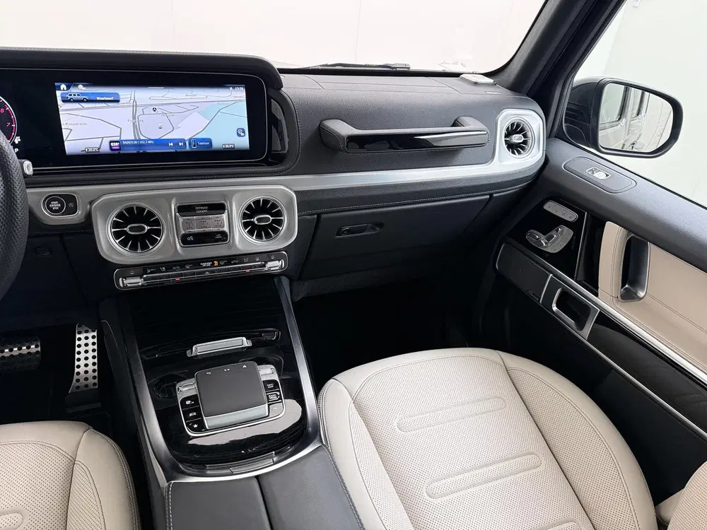 Mercedes-Benz G-Klasse 500 AMG Line uit 2024, foto 12