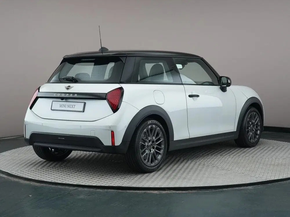 Mini Hatchback Cooper C Automaat uit 2026, foto 12
