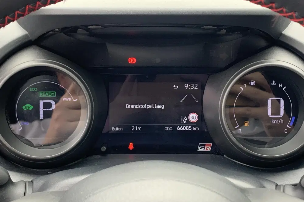 Toyota Yaris 1.5 Hybrid GR Sport uit 2023, foto 12
