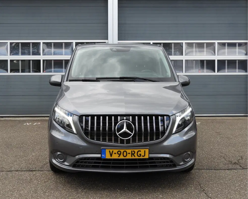 Mercedes-Benz Vito 119 CDI Lang AUT uit 2023, foto 2