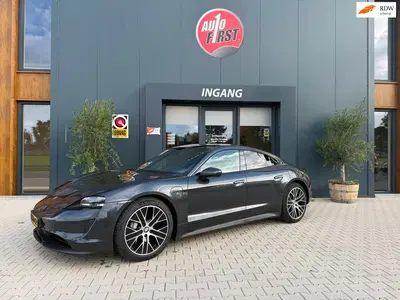 Porsche Taycan Performance 84 kWh l pano l bose l 360 cam uit 2022