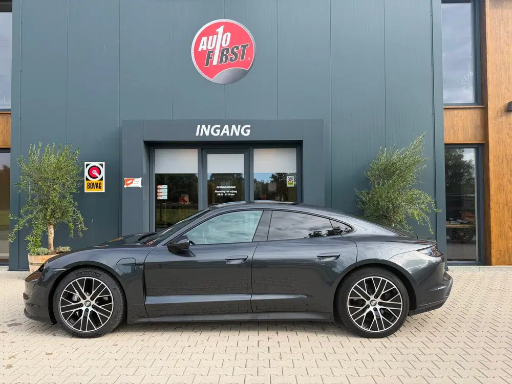 Porsche Taycan Performance 84 kWh l pano l bose l 360 cam uit 2022, foto 5