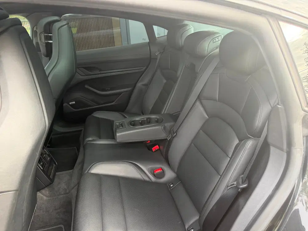 Porsche Taycan Performance 84 kWh l pano l bose l 360 cam uit 2022, foto 9