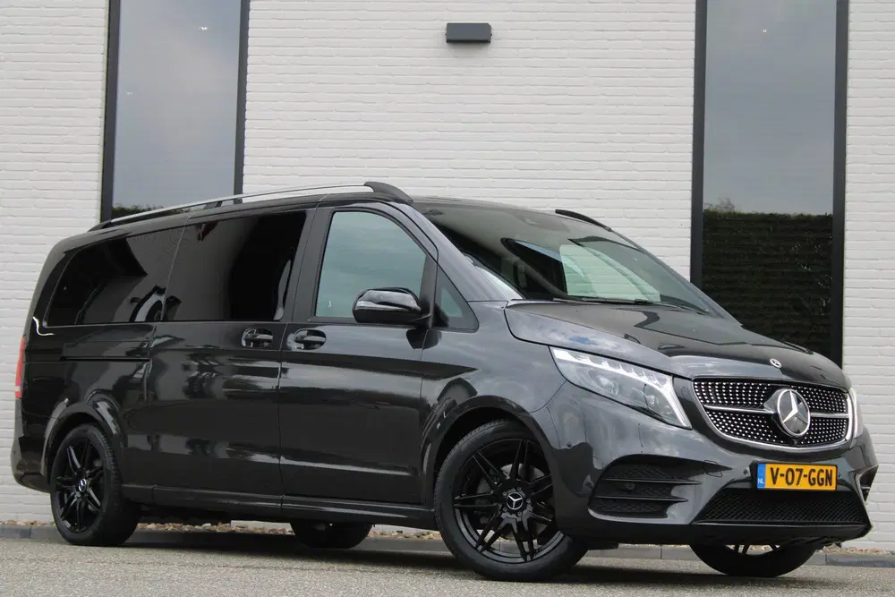 Mercedes-Benz V-Klasse 300d uit 2023
