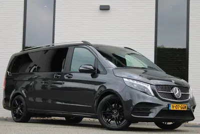 Mercedes-Benz V-Klasse 300d uit 2023