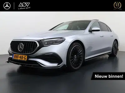 Mercedes-Benz E-Klasse 400 e 4MATIC AMG Line Wegklapbare tre uit 2024