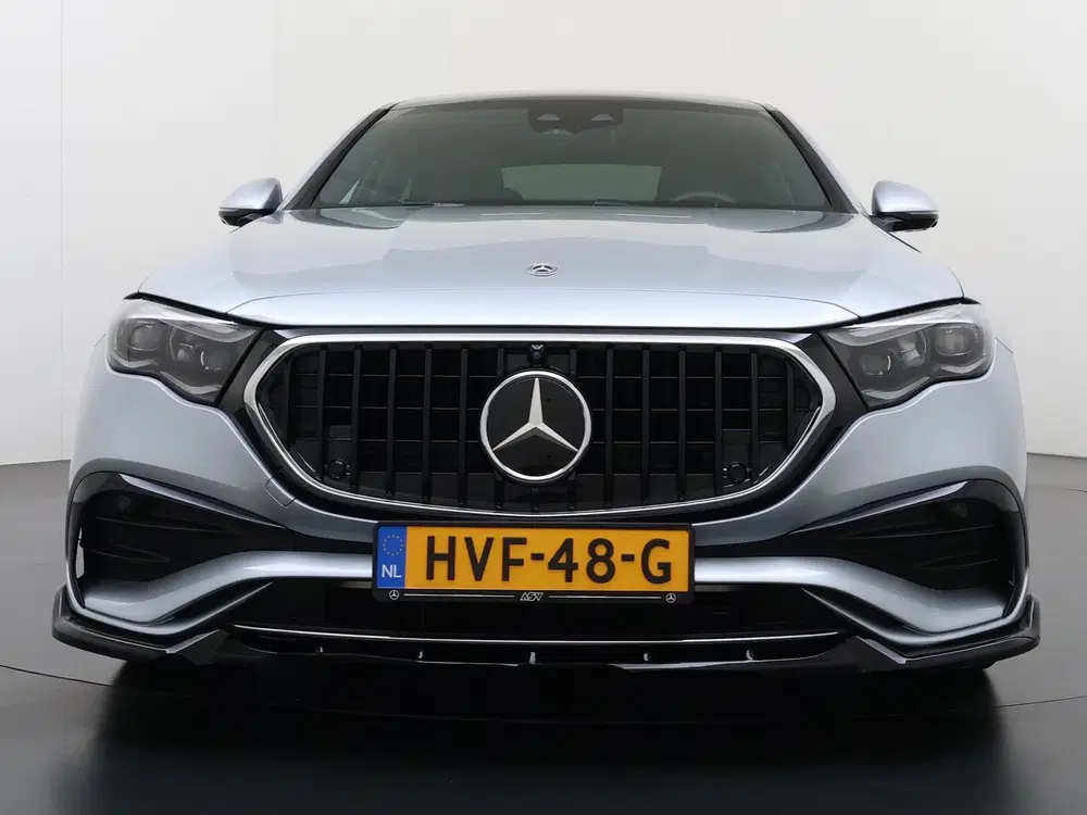 Mercedes-Benz E-Klasse 400 e 4MATIC AMG Line Wegklapbare tre uit 2024, foto 14