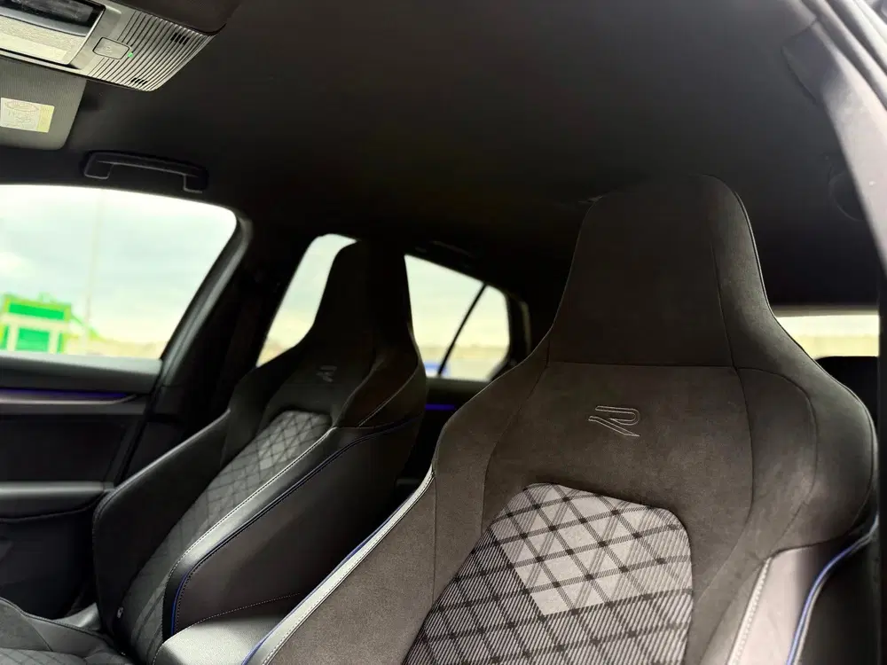 Volkswagen Golf 8.5 DSG 1.5 eTSI R-Line Edition Incl BTW L uit 2025, foto 13