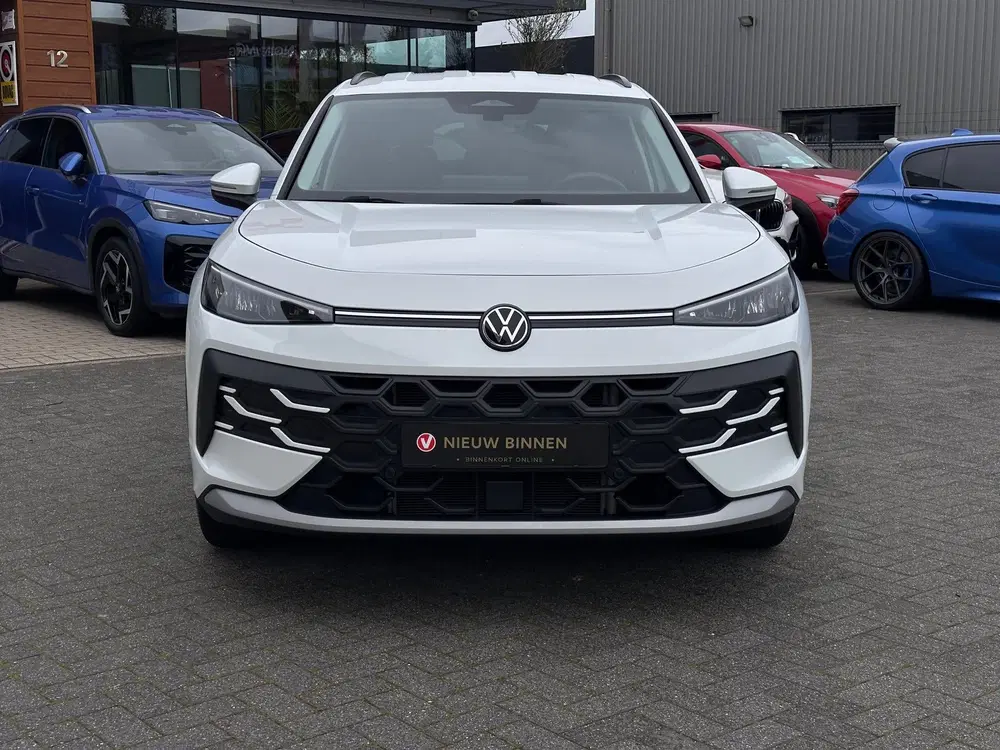 Volkswagen T-Roc 1.5 eTsi Life uit 2026, foto 12