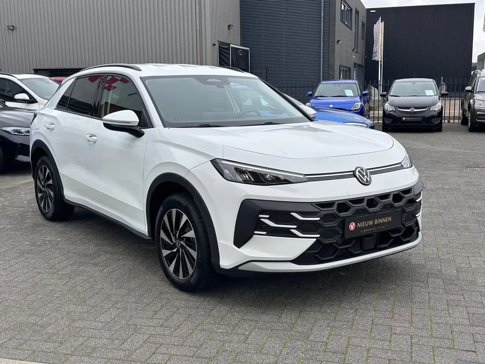 Volkswagen T-Roc 1.5 eTsi Life uit 2026, foto 5