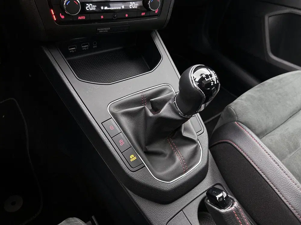 SEAT Ibiza 1.0 TSI FR Business Intense 116 PK uit 2020, foto 10