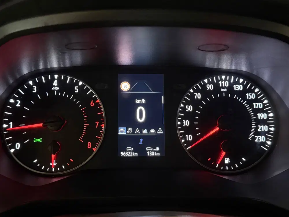 Renault Captur 1.3 TCe 140 Business Zen uit 2021, foto 13