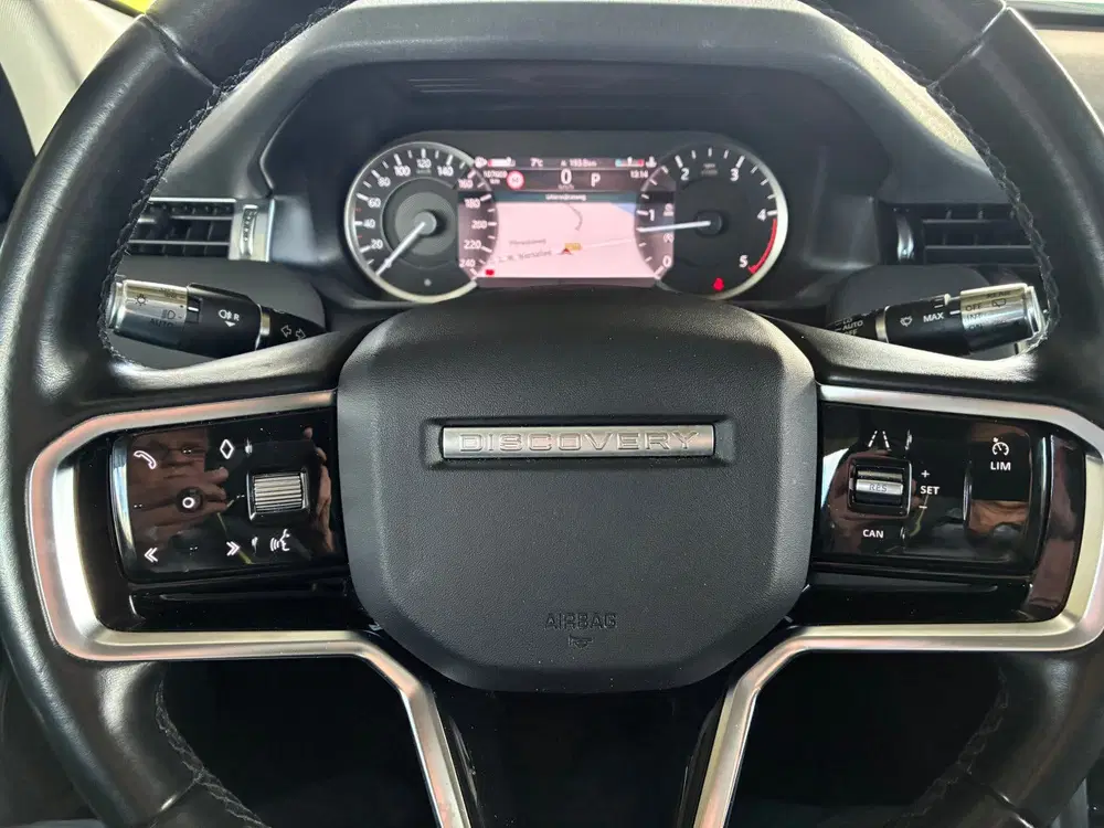 Land Rover Discovery Sport 2.0 D 165PK R-Dynamic aut 4x4 uit 2021, foto 8