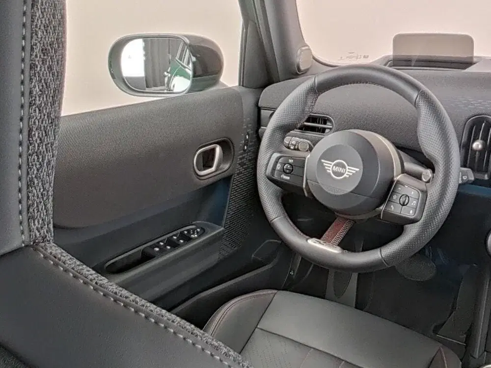 Mini Hatchback Cooper C Automaat uit 2025, foto 9