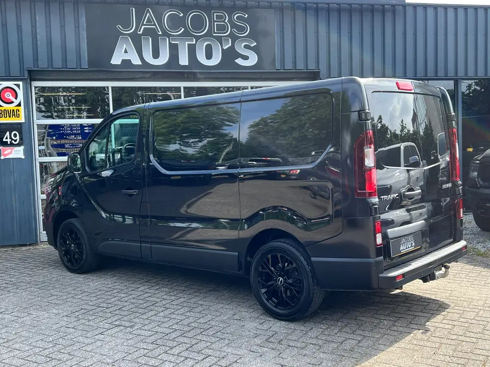 Renault Trafic 2.0 dCi 110 T29 L1H1 Comfort uit 2023, foto 8