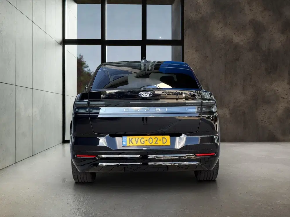 Ford Capri Premium Extended Range RWD 79 kWh uit 2026, foto 3