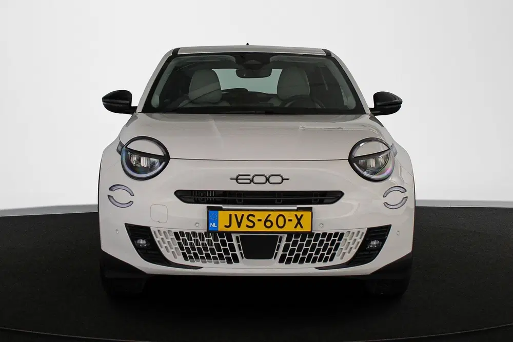 Fiat 600 1.2 Hybrid Icon Stoelverwarming Camera Key uit 2026, foto 14
