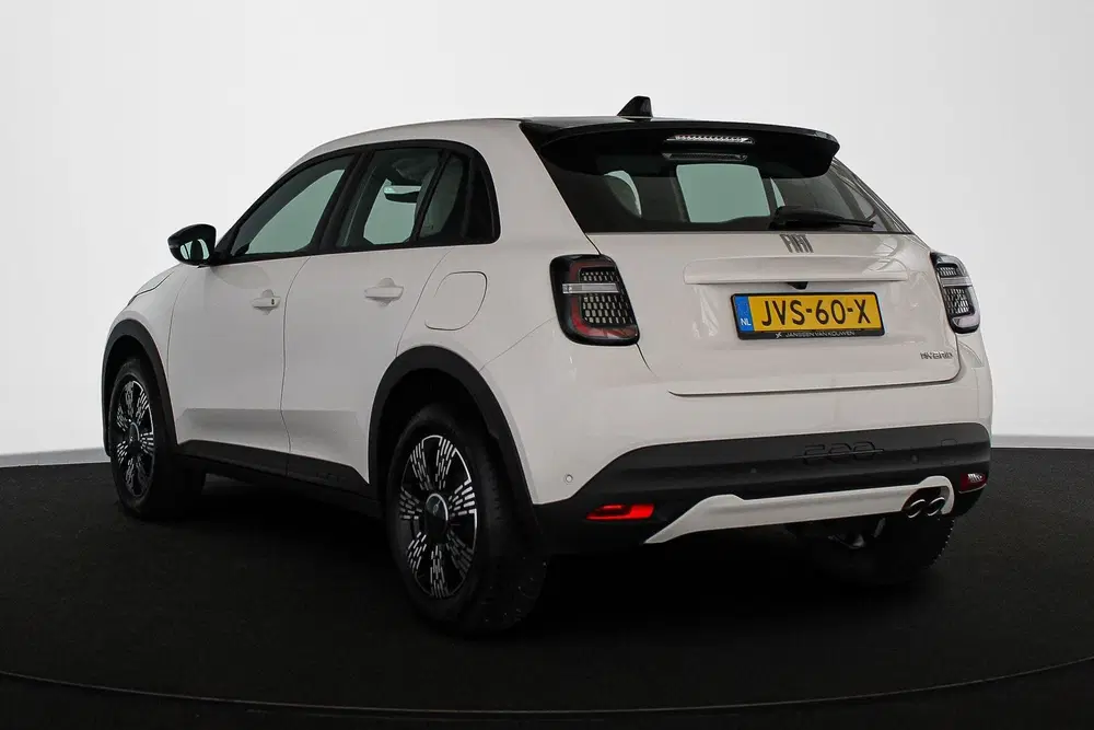 Fiat 600 1.2 Hybrid Icon Stoelverwarming Camera Key uit 2026, foto 4