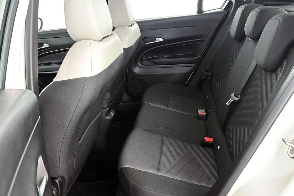 Fiat 600 1.2 Hybrid Icon Stoelverwarming Camera Key uit 2026, foto 8