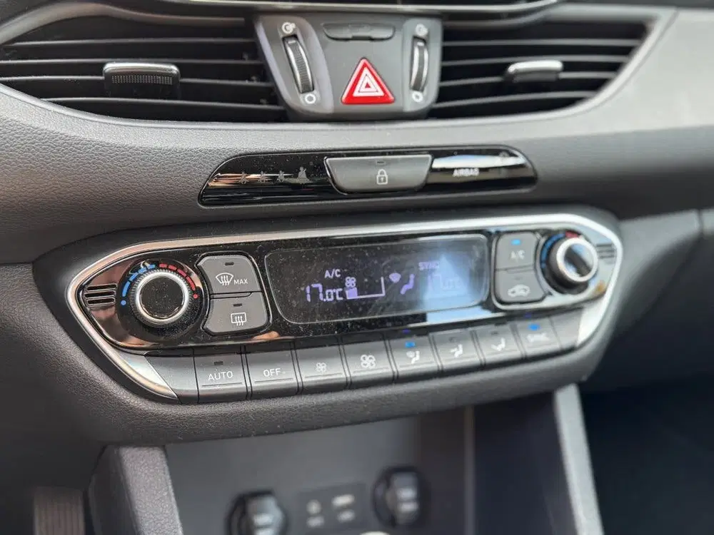Hyundai i30 1.0 T-GDI Comfort uit 2019, foto 14