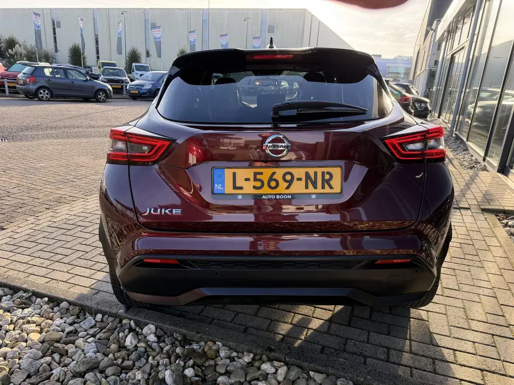 Nissan Juke 1.0 DIG-T 117PK TEKNA 2-TONE uit 2021, foto 3