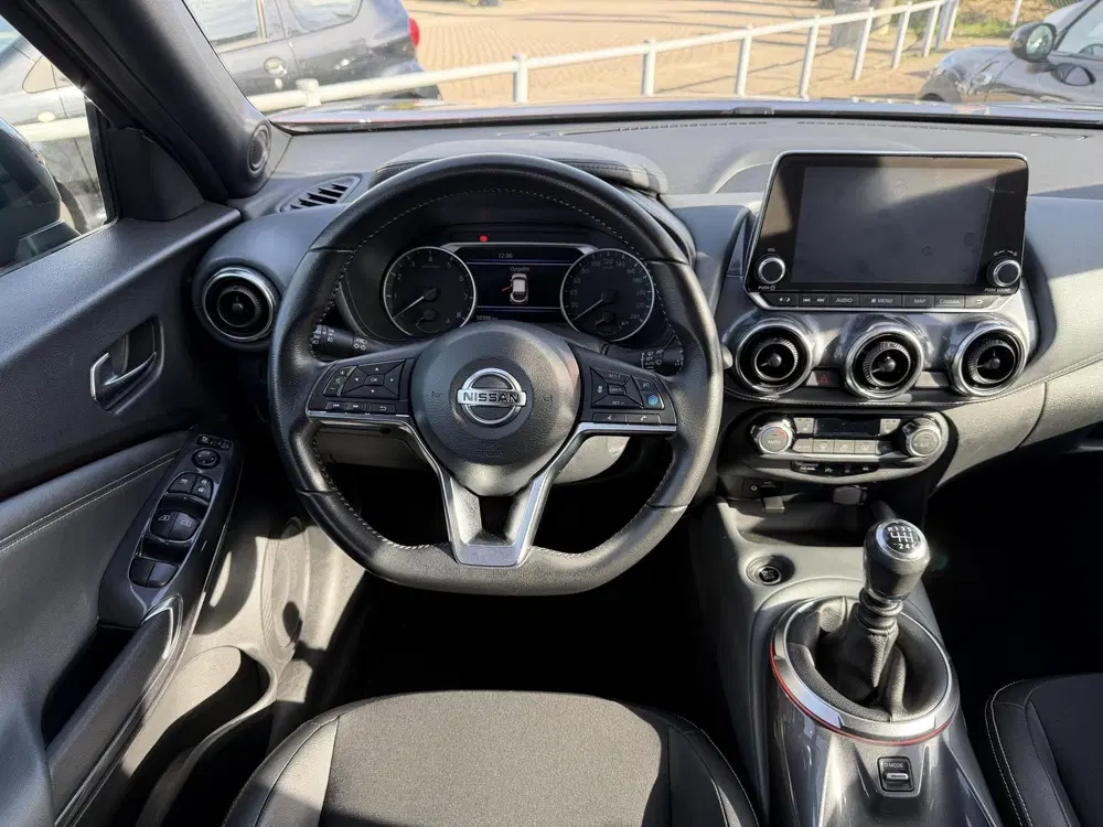 Nissan Juke 1.0 DIG-T 117PK TEKNA 2-TONE uit 2021, foto 4