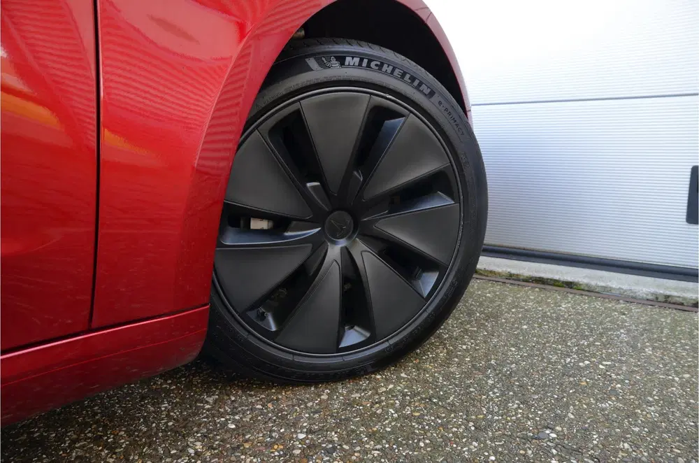Tesla Model 3 Premium Long Range AWD 78 kWh Highland uit 2024, foto 5