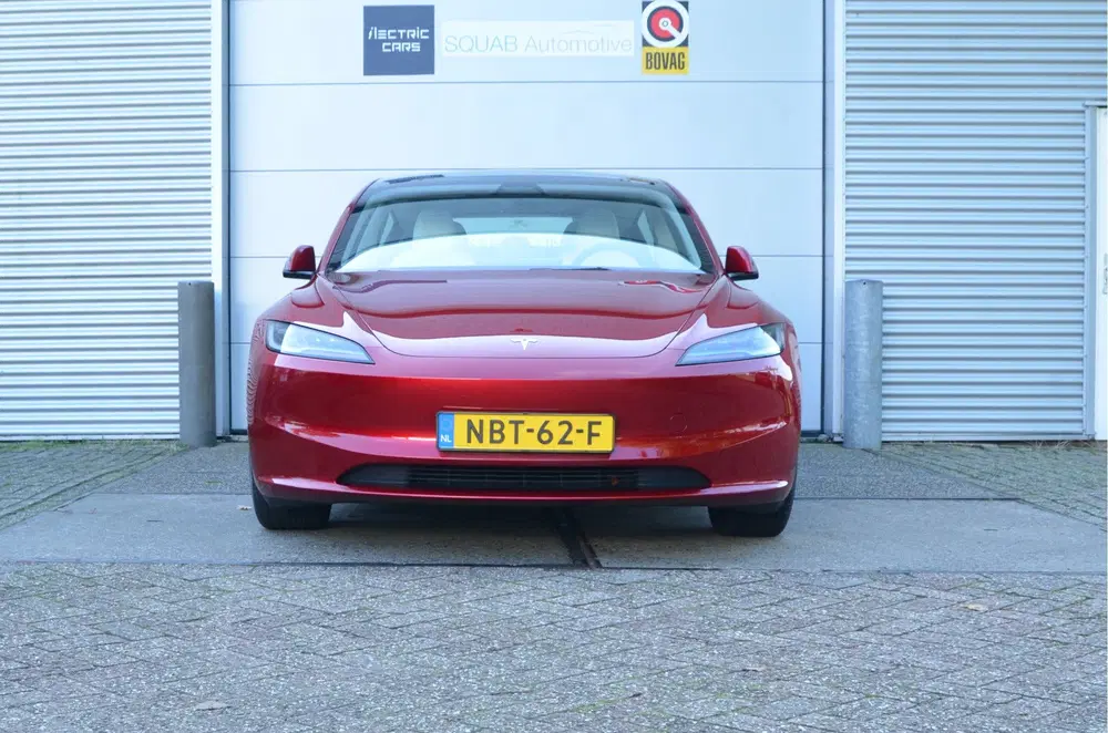 Tesla Model 3 Premium Long Range AWD 78 kWh Highland uit 2024, foto 6