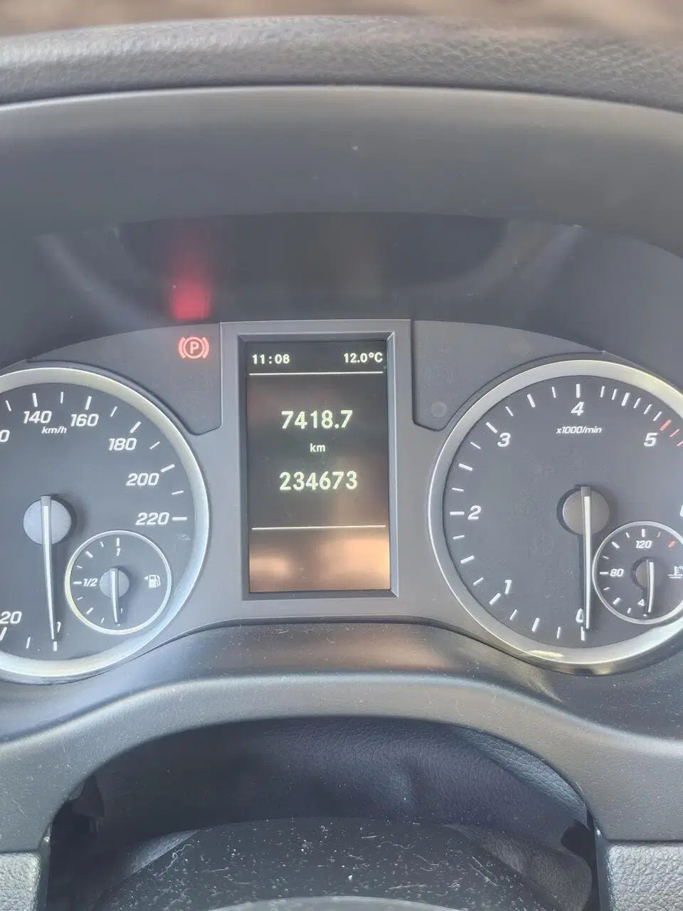 Mercedes-Benz Vito Vito 111 CDI L2H1 Black Edition LED AMG uit 2019, foto 3