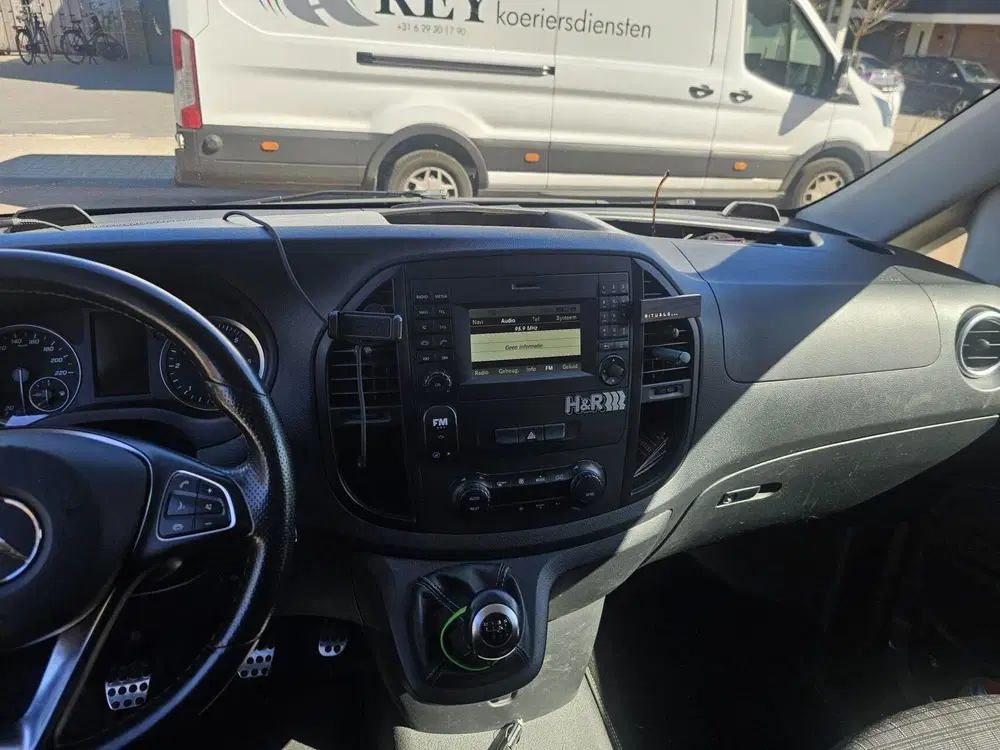 Mercedes-Benz Vito Vito 111 CDI L2H1 Black Edition LED AMG uit 2019, foto 6