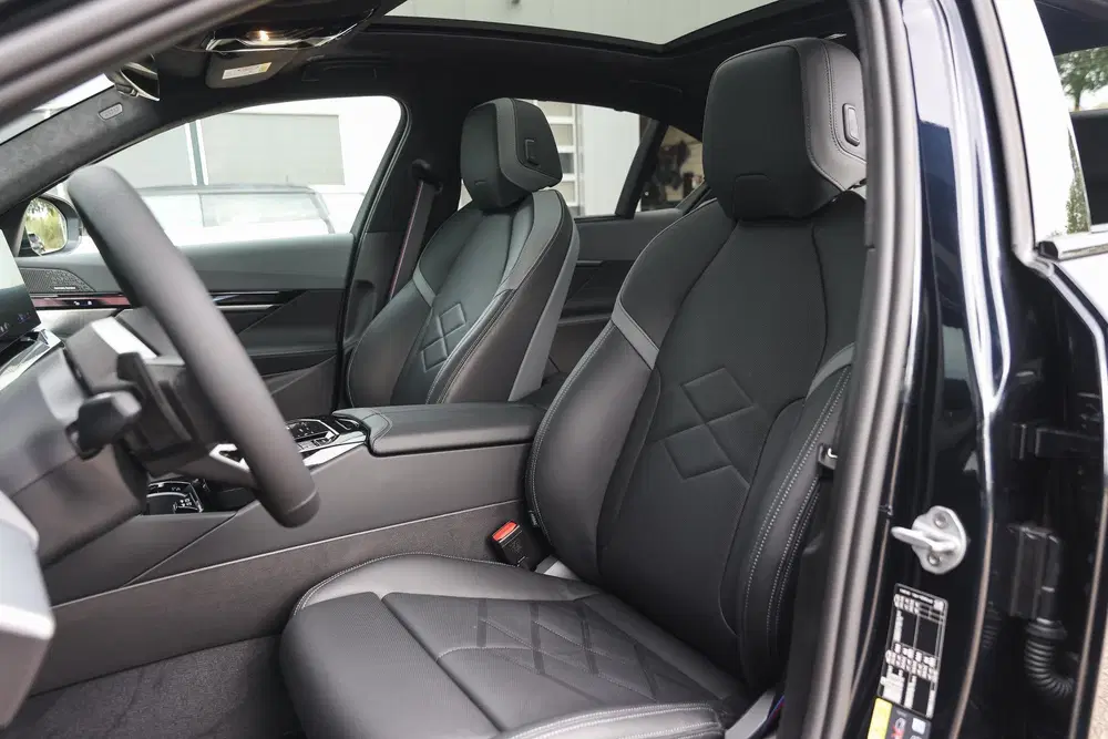 BMW i5 eDrive40 M Sport uit 2026, foto 11