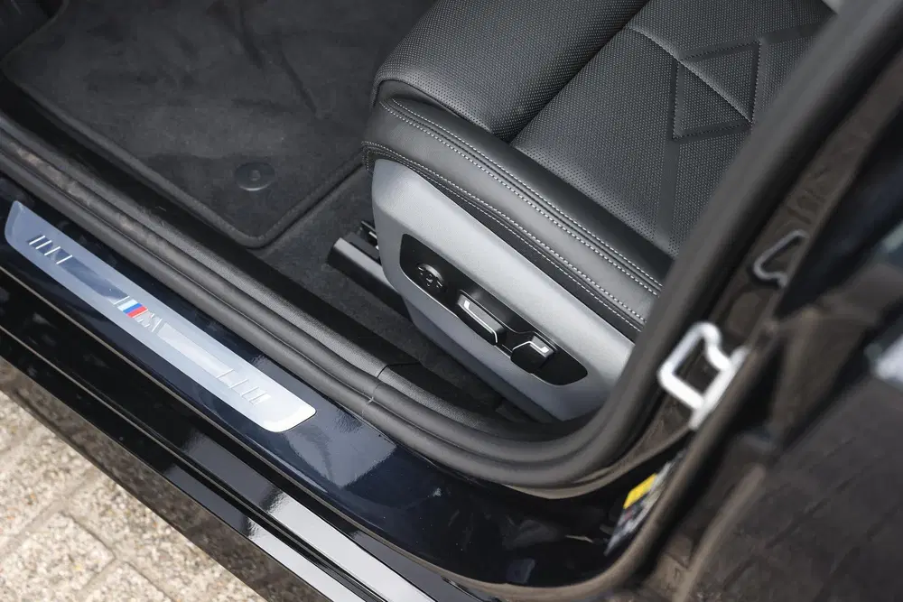 BMW i5 eDrive40 M Sport uit 2026, foto 12