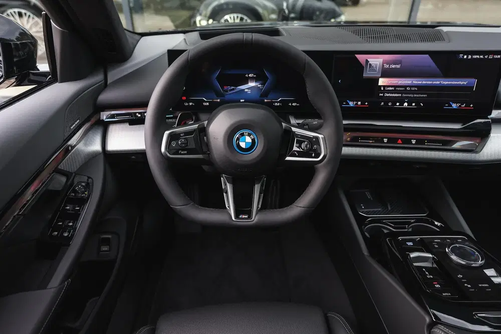 BMW i5 eDrive40 M Sport uit 2026, foto 3