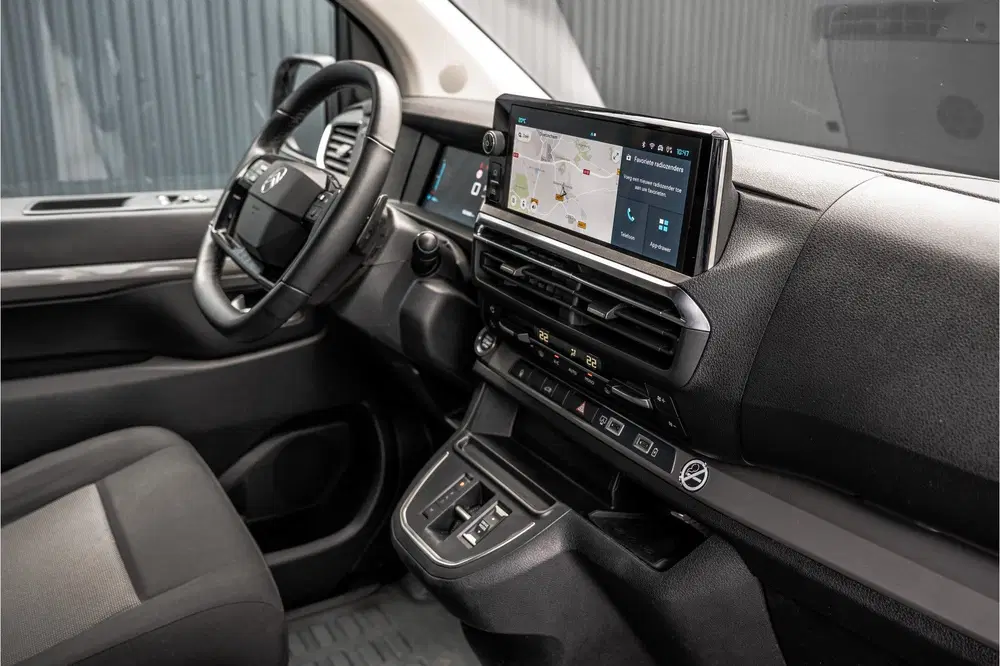Citroën Jumpy 2.0 BlueHDi uit 2024, foto 2