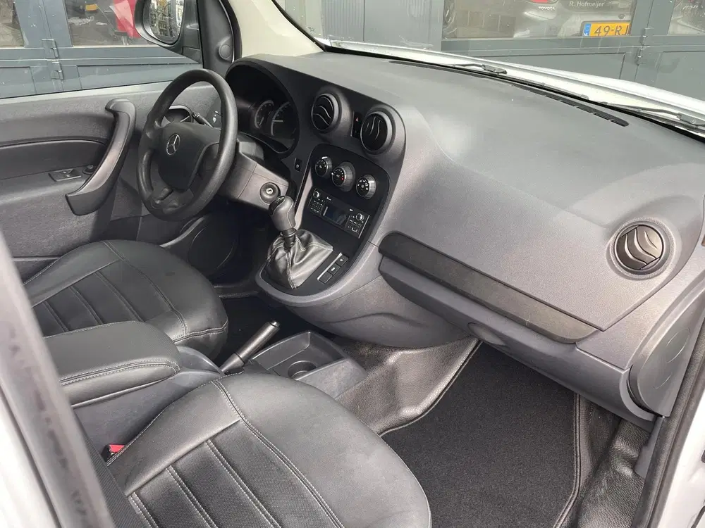 Mercedes-Benz Citan 108 CDI uit 2021, foto 10
