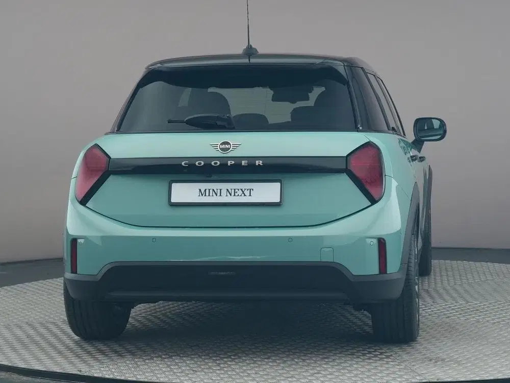 Mini Hatchback Cooper C Automaat uit 2025, foto 5