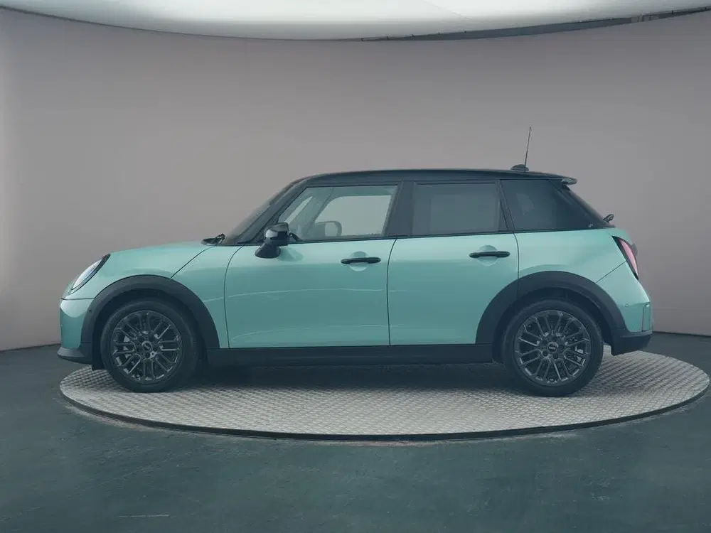 Mini Hatchback Cooper C Automaat uit 2025, foto 6