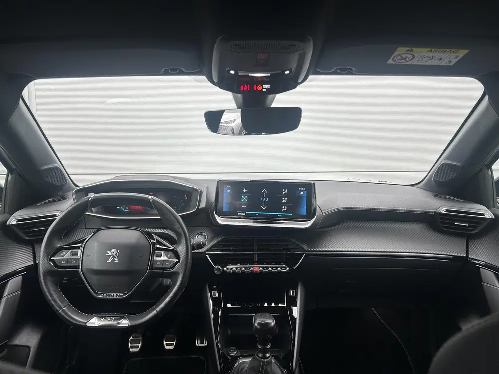 Peugeot 208 1.2 PureTech GT uit 2021, foto 10