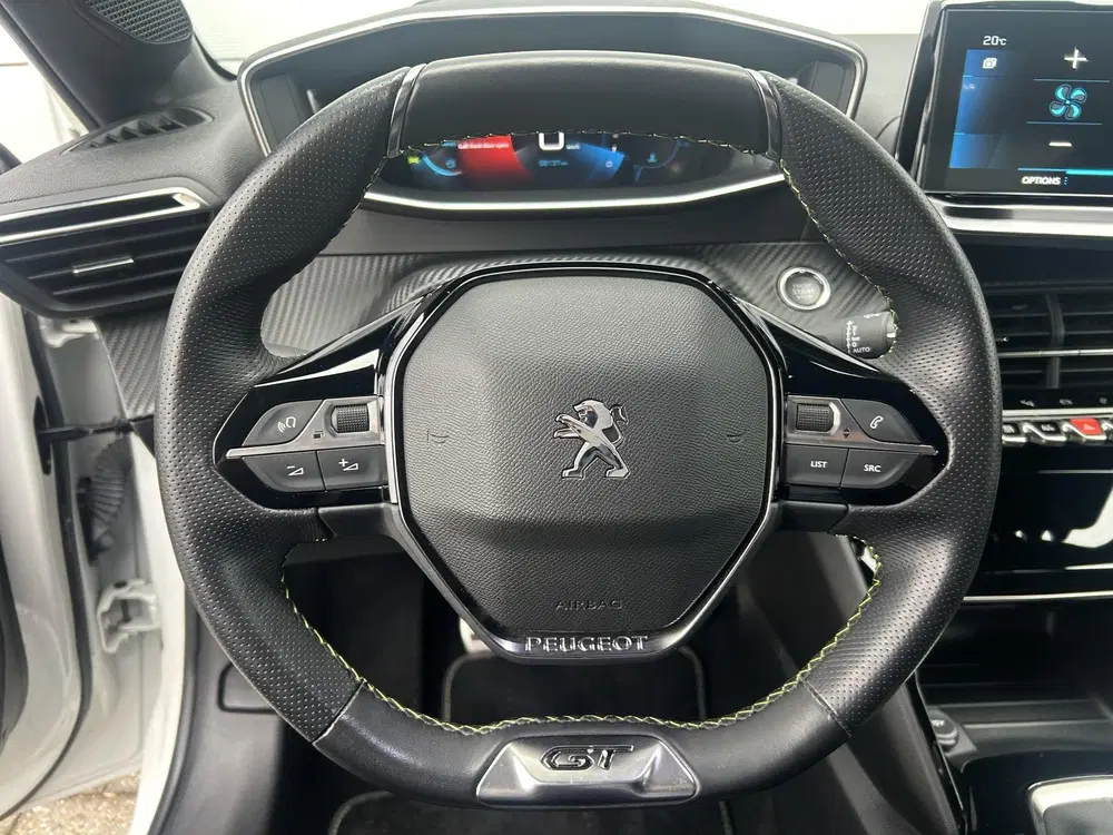 Peugeot 208 1.2 PureTech GT uit 2021, foto 11