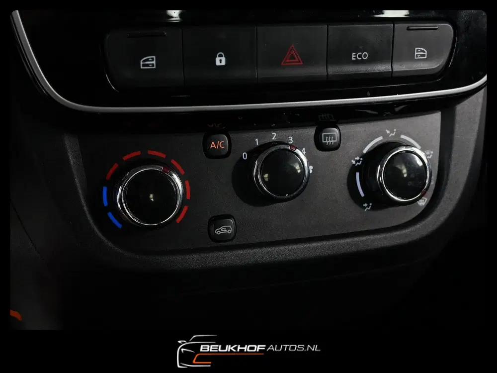 Dacia Spring Expression 27 kWh Camera Leer Navi Soh 91. uit 2023, foto 15