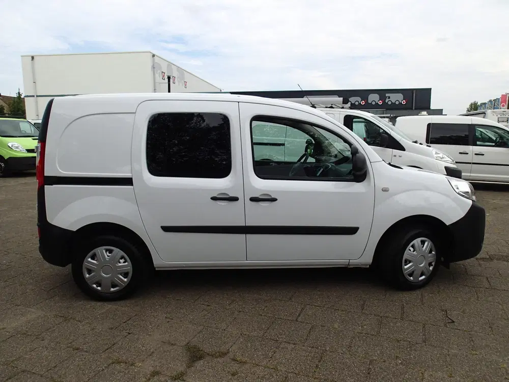 Renault Kangoo 1.5 Blue dCi 95 Comfort VOORZIEN VAN AIRCO uit 2020, foto 4