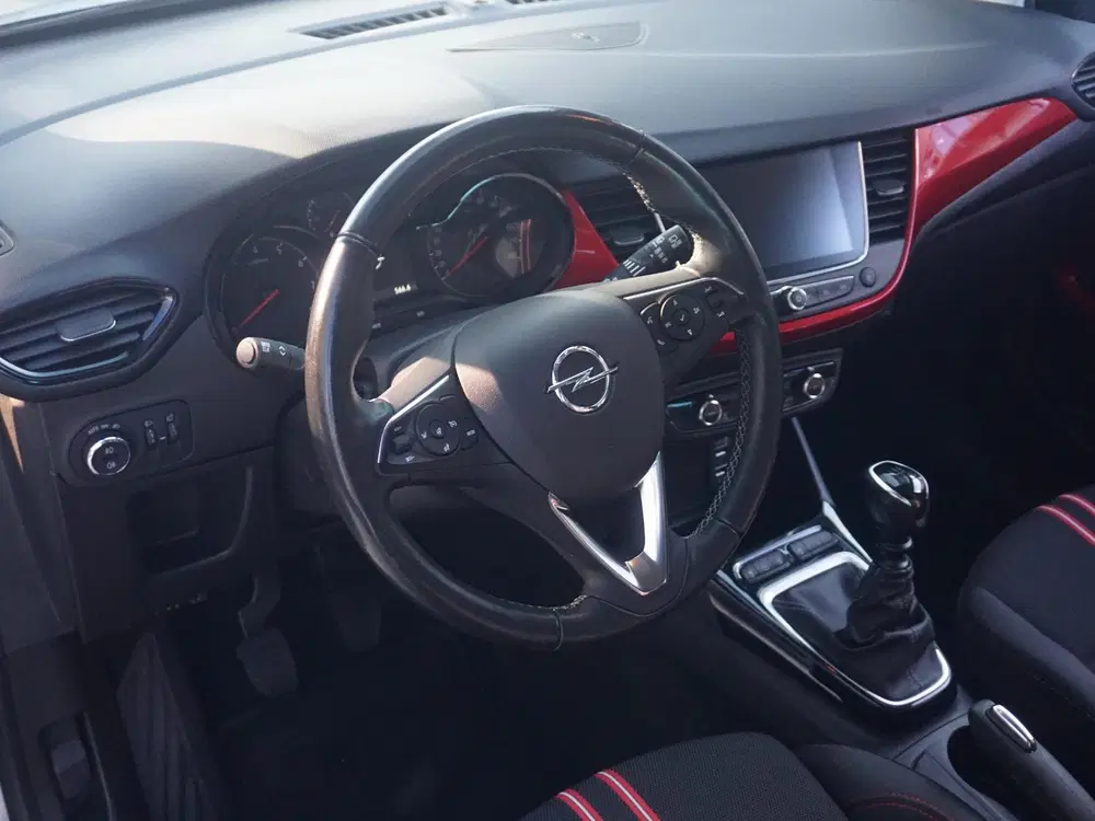Opel Crossland 1.2 Turbo GS Line uit 2022, foto 14