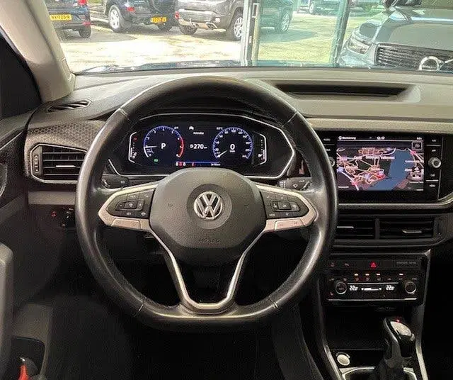 Volkswagen T-Cross 1.0 TSI Style uit 2020, foto 10