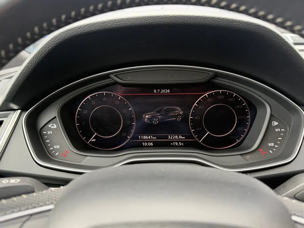 Audi Q5 55 TFSI e quattro Competition PANO uit 2020, foto 12