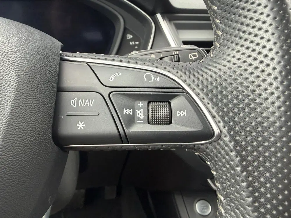 Audi Q5 55 TFSI e quattro Competition PANO uit 2020, foto 15