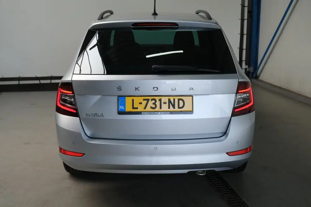 Skoda Fabia 1.0 TSI Ambition uit 2021, foto 6