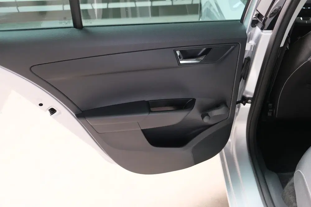 Skoda Fabia 1.0 TSI Ambition uit 2021, foto 8
