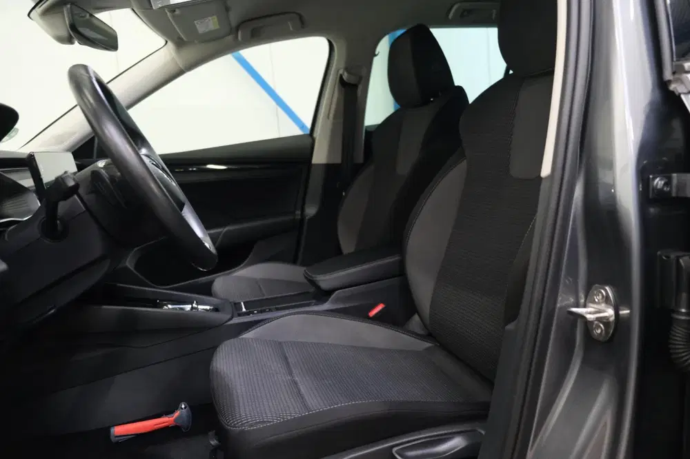 Skoda Octavia 1.0 e-TSI Ambition Automaat uit 2023, foto 11