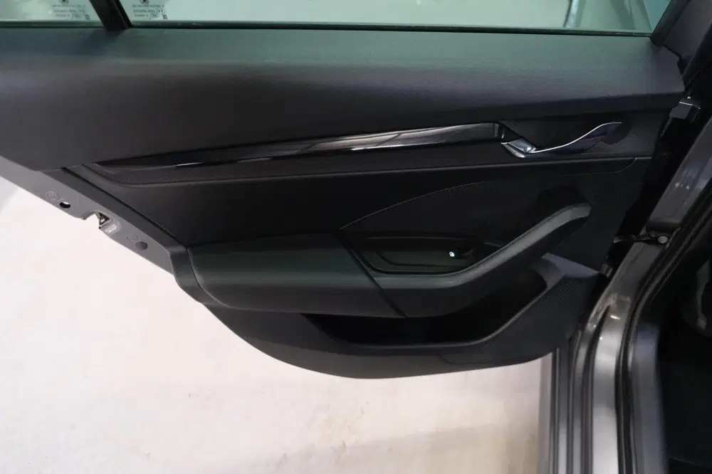Skoda Octavia 1.0 e-TSI Ambition Automaat uit 2023, foto 8