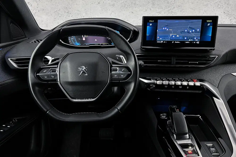 Peugeot 3008 uit 2023, foto 10